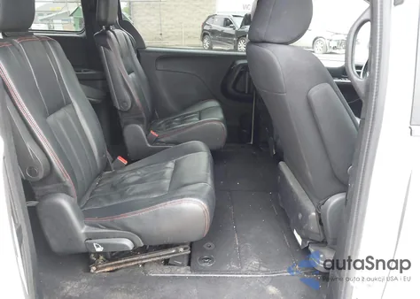 2016 Dodge Grand Caravan R/T z USA, uszkodzony, nr VIN 2C4RDGEGXGR367272